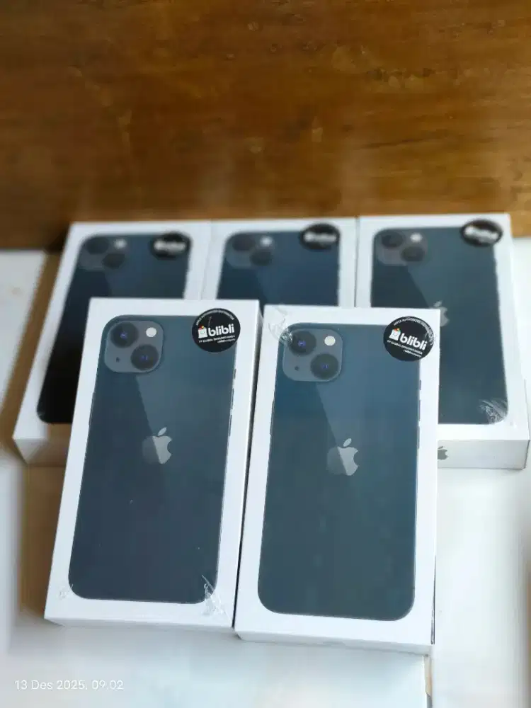 Iphone 13 new 128 hitam