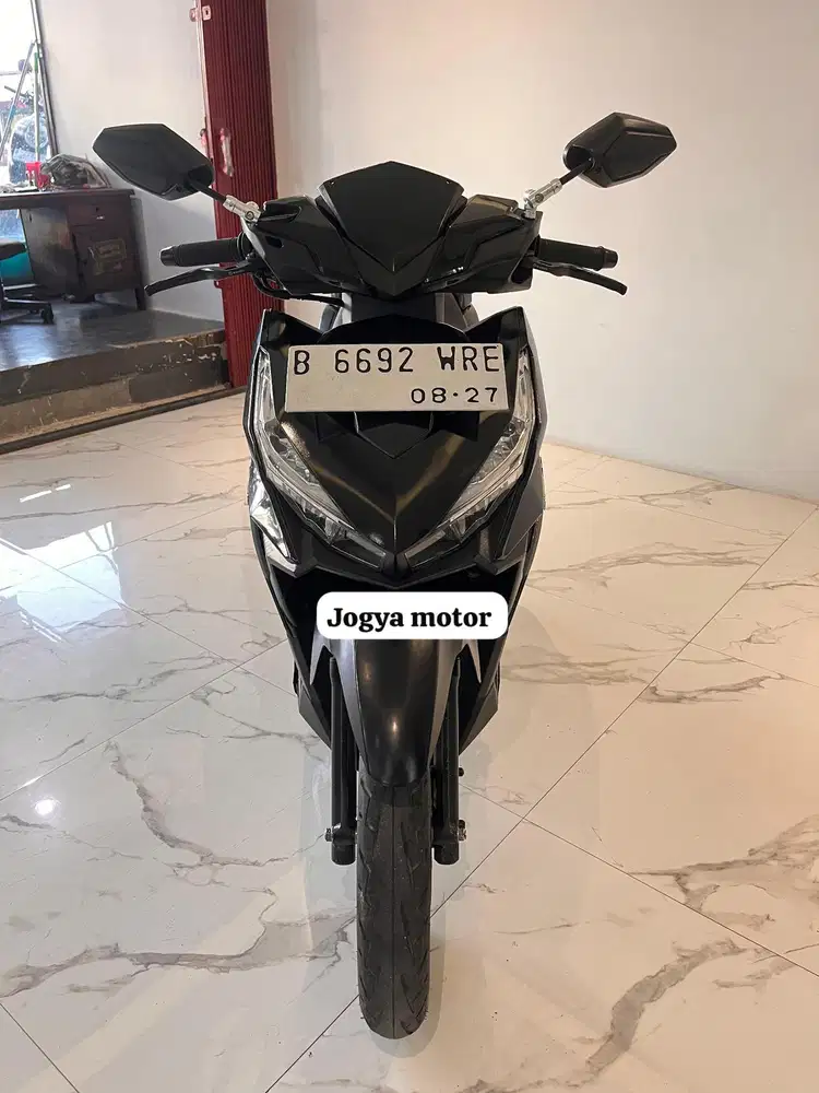 (A) Honda Vario 125 Tahun 2017