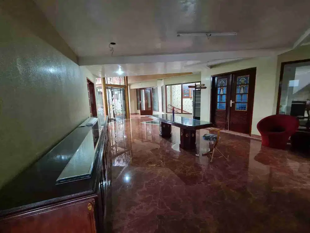 Di Jual Cepat Rumah Mewah Lokasi Elit Jarang ada 
JL:Sultan Agung Dago