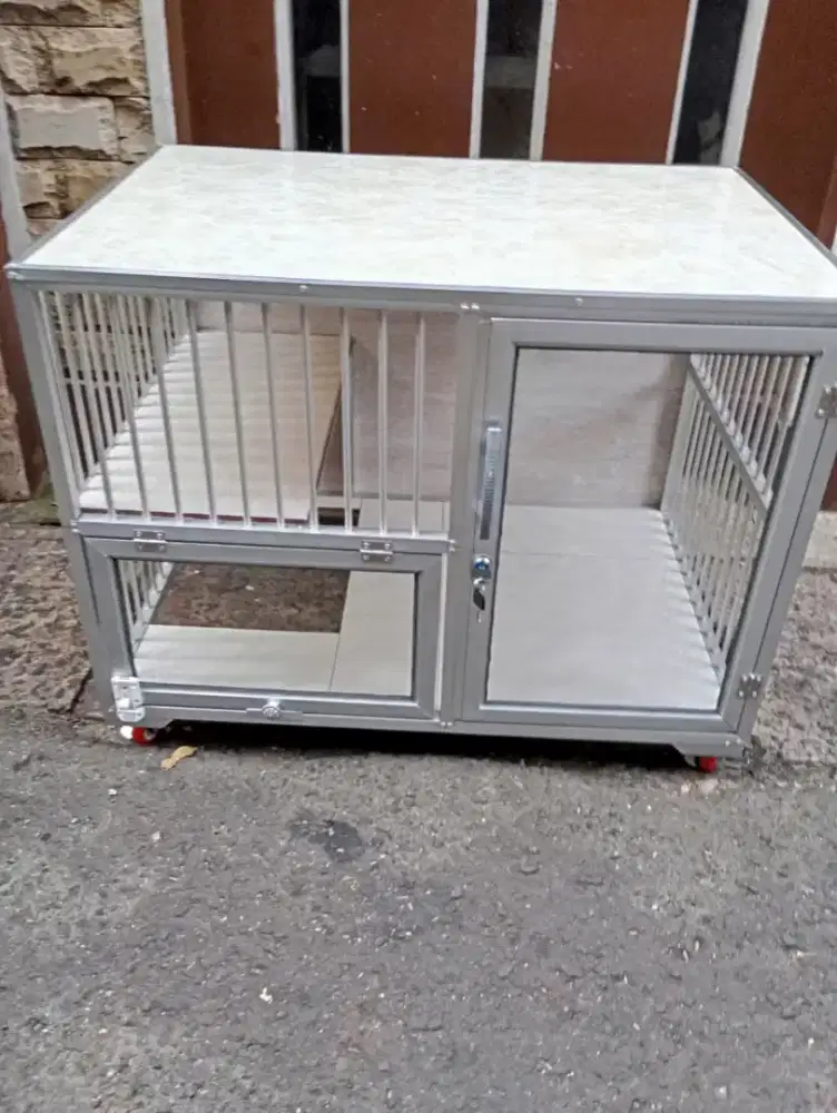 Kandang kucing alumunium