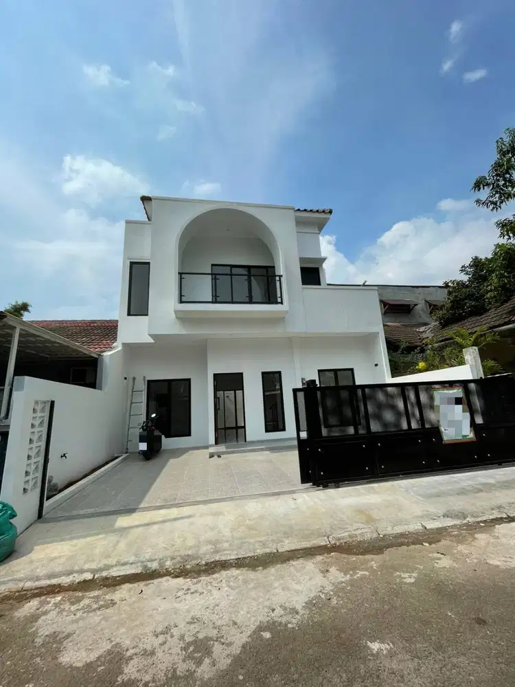 Dijual Cepat Rumah di Kencana Loka BSD CITY