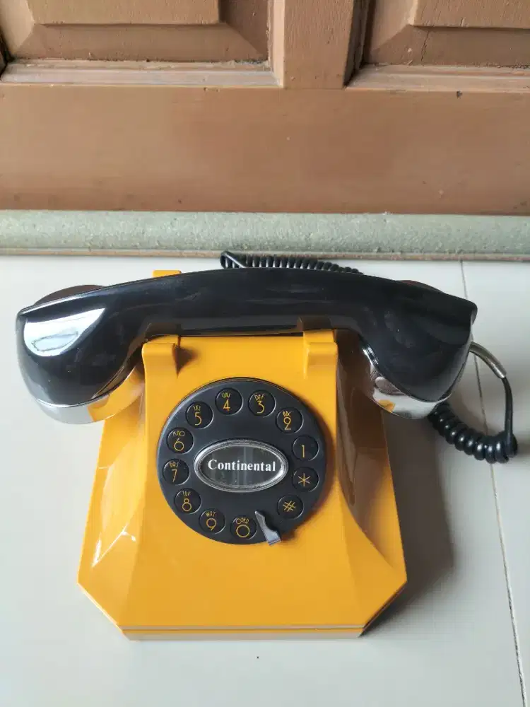 Di Jual Telpon Rumah, Telpon Meja Continental Kuning Model Jadul 191