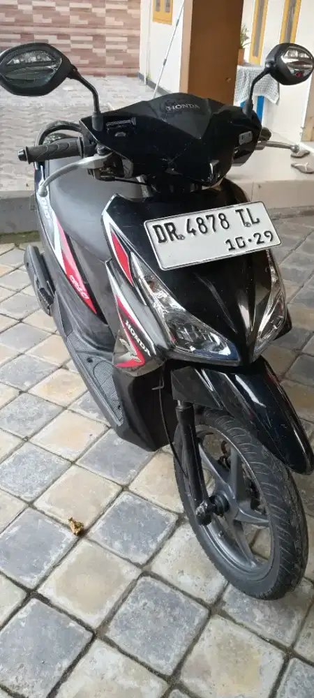 Dijual Honda Vario fi 2014