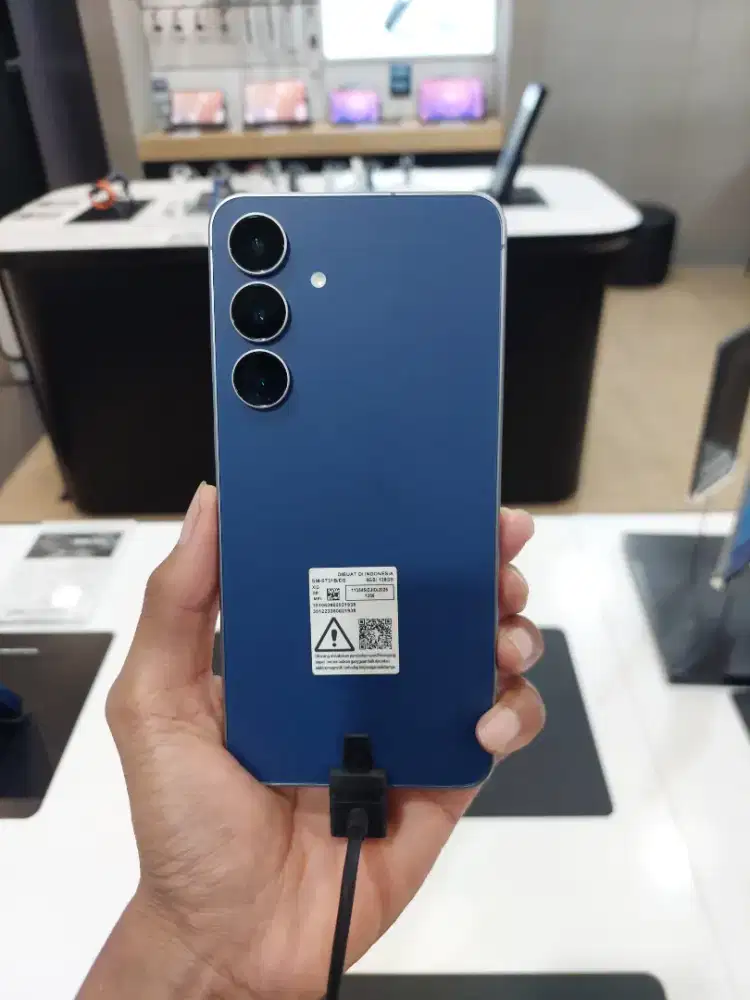 SAMSUNG GALAXY S25 FE FREE CASHBACK 500 RIBU