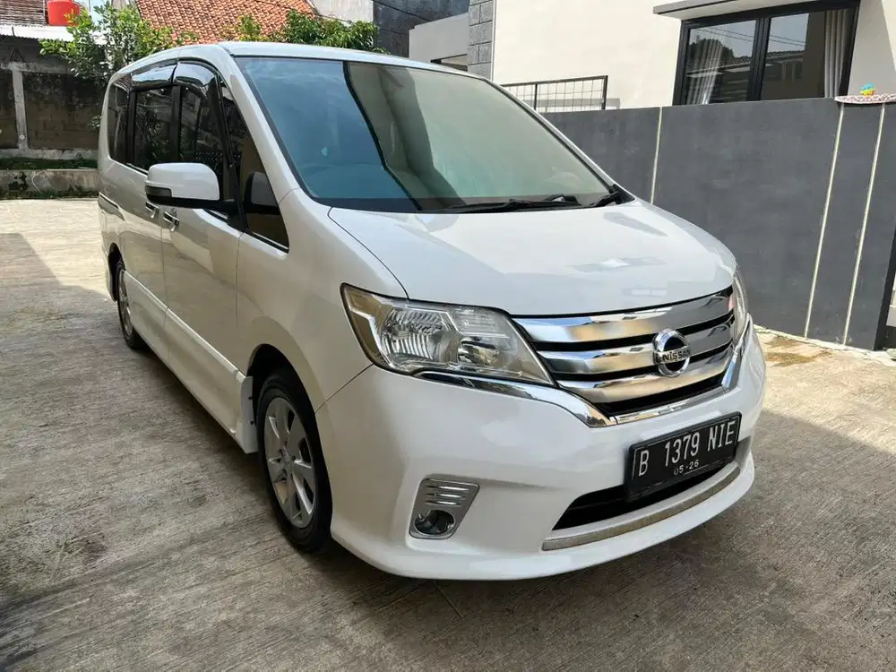 Nissan Serena HWS 2015 Km.90rb