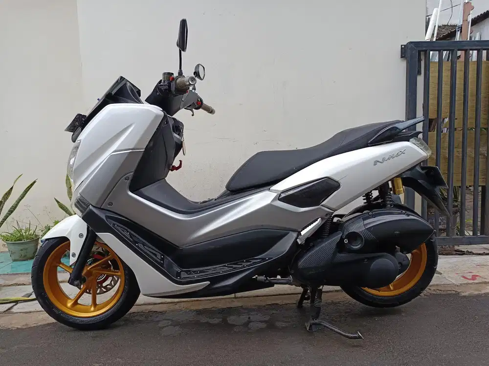 YAMAHA nmax old non abs 2018 modif cakep