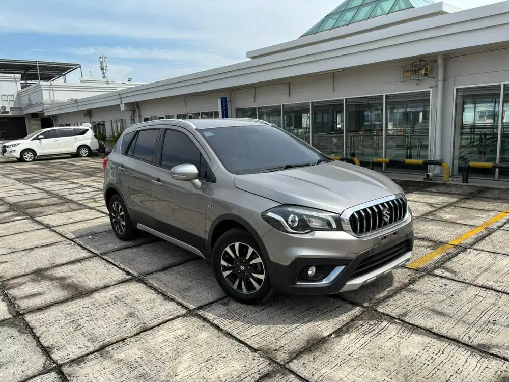 ‼️km25rb‼️ Suzuki Scross jazz yaris AT silver 2018 2019