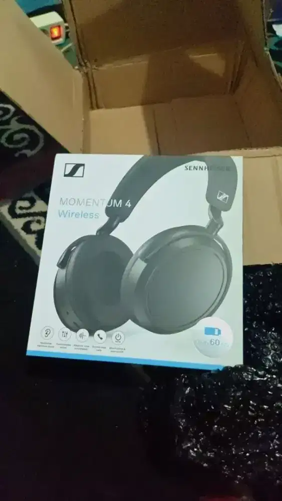 Sennheiser momentum 4 wireless