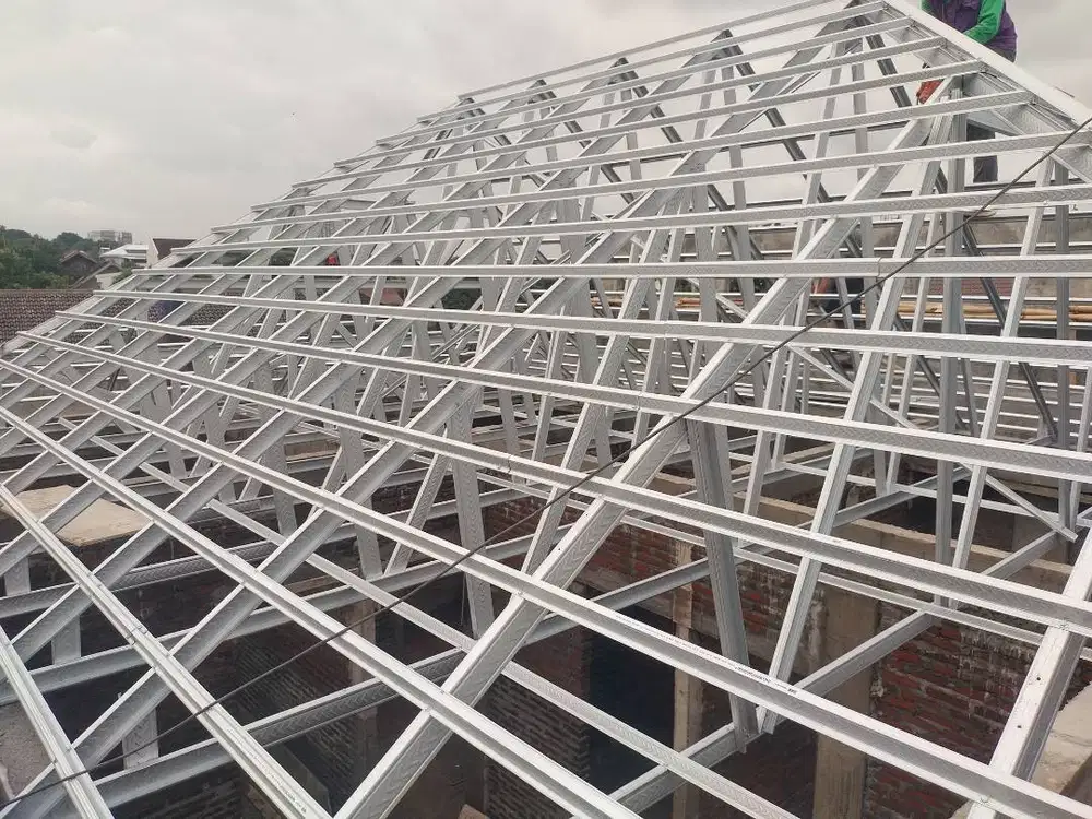 Spesialis Baja Ringan Renovasi Atap Jogja, Murah, Kuat, dan Awet