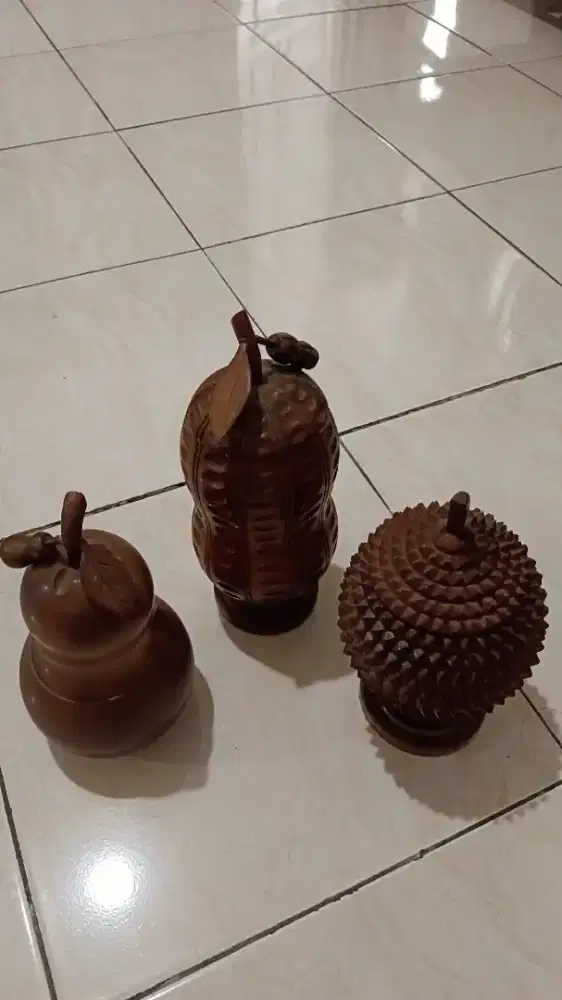 toples bentuk buah dari jati