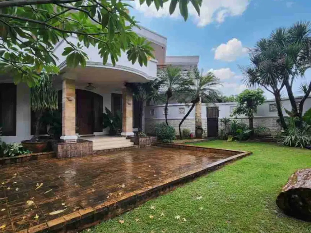 Dijual Rumah Mewah Siap Huni Dan Terawat Ada Pool Di Pondok Indah