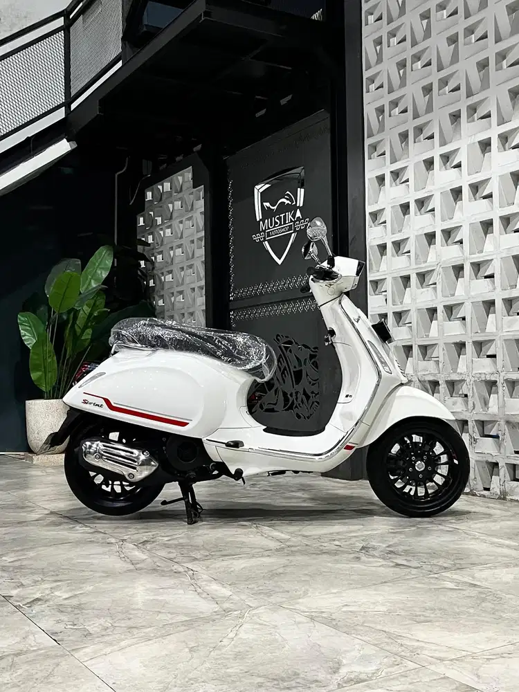 Garansi!!Vespa Sprint S 150 ABS th 2022 - Ayu Mustika