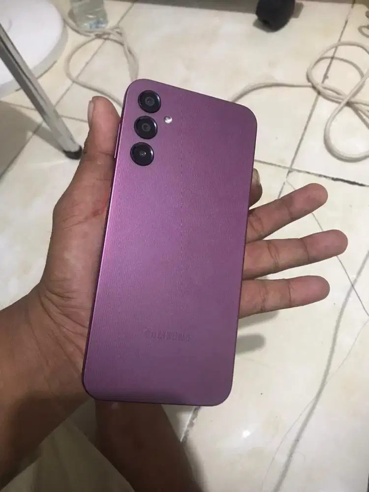 Di jual samsung Galaxy A14