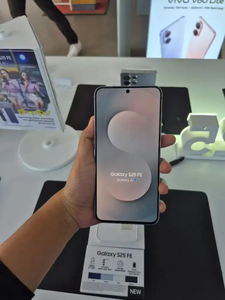 SAMSUNG GALAXY S25 FE 8/256 FREE GALAXY FIT 3