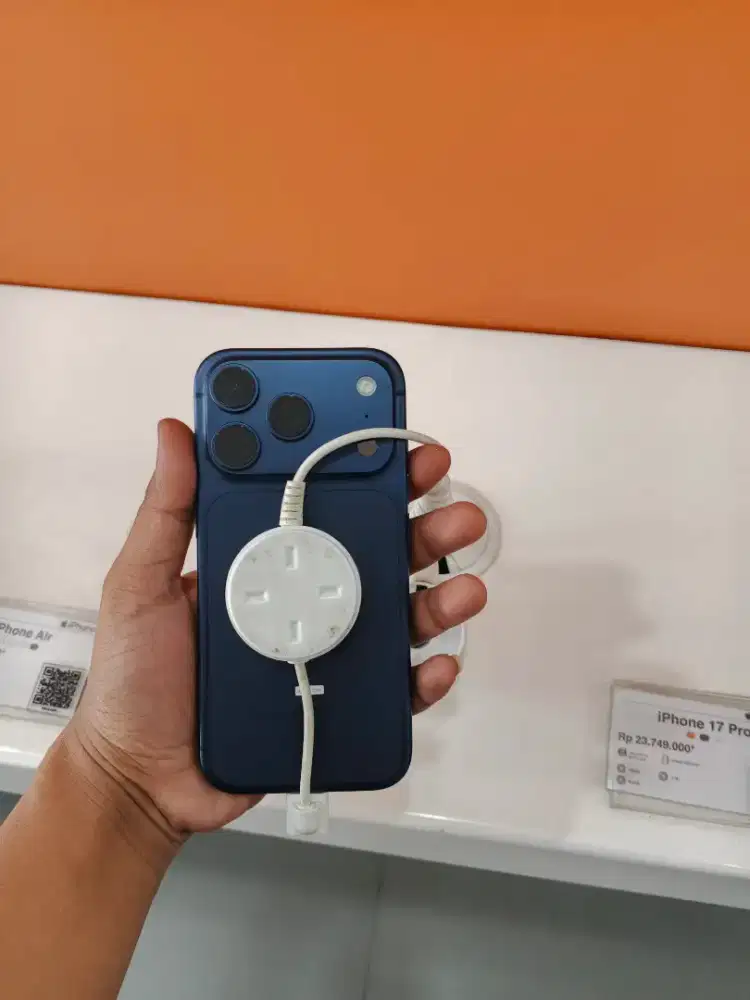 Kredit handphone iPhone 17 series