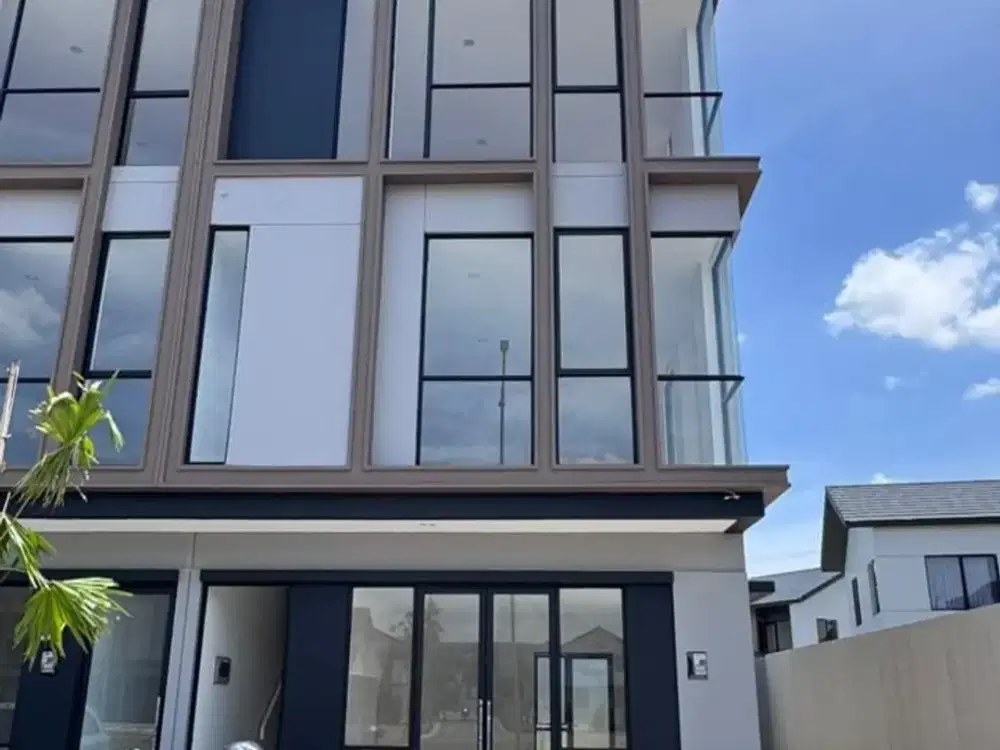 Disewa Ruko 3 Lt Baru Siap Pakai di Park Serpong. Lokasi Strategis