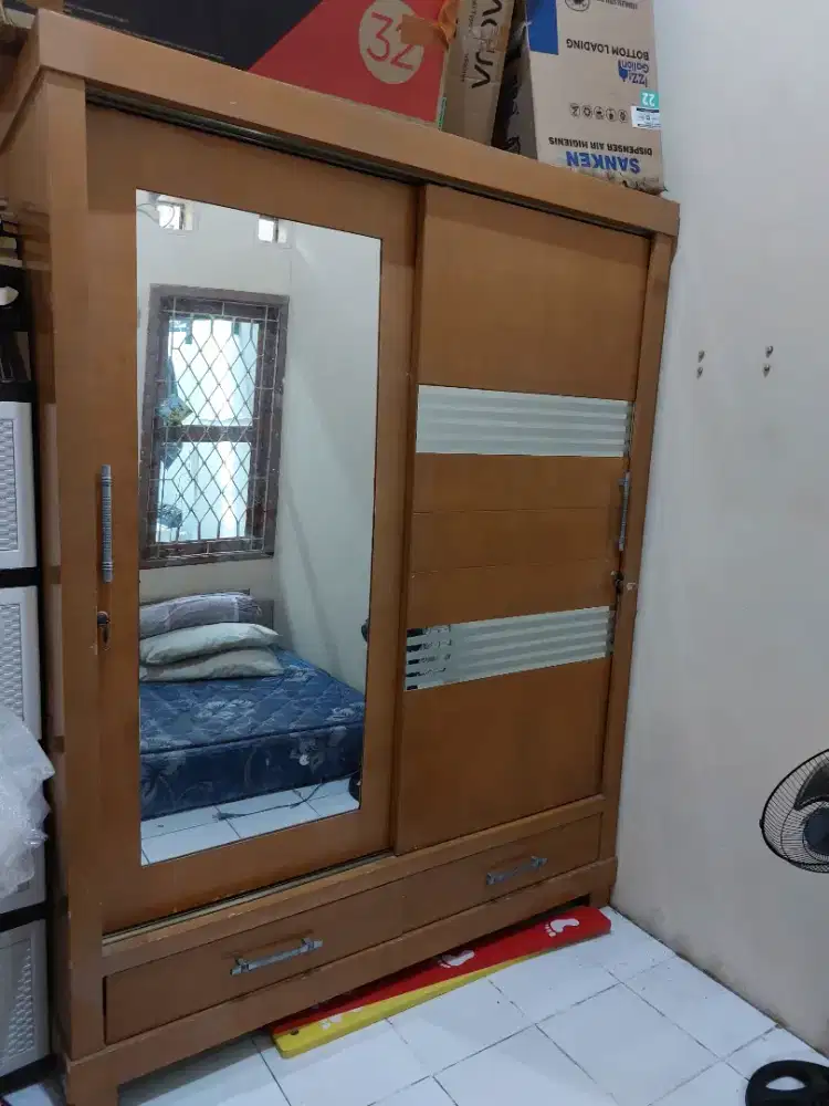 Dijual Lemari Sliding Terbuat dari kayu kokoh