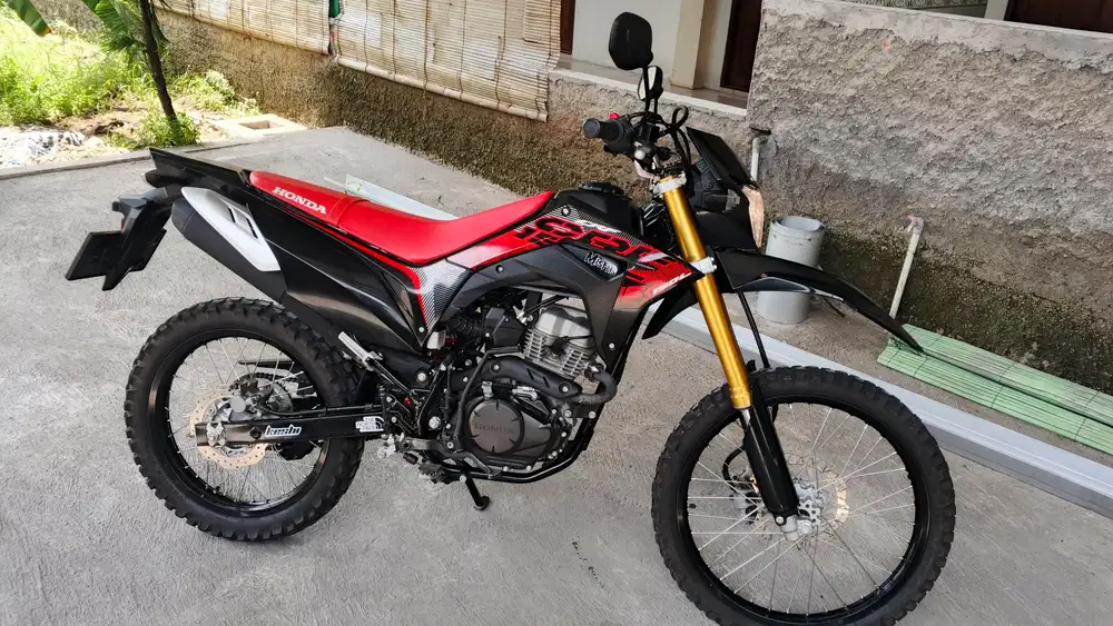 Crf 2022 kilometer 1rb murah