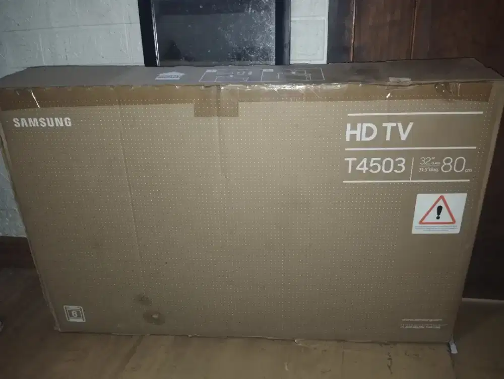 Samsung Hd tv T4503 32in