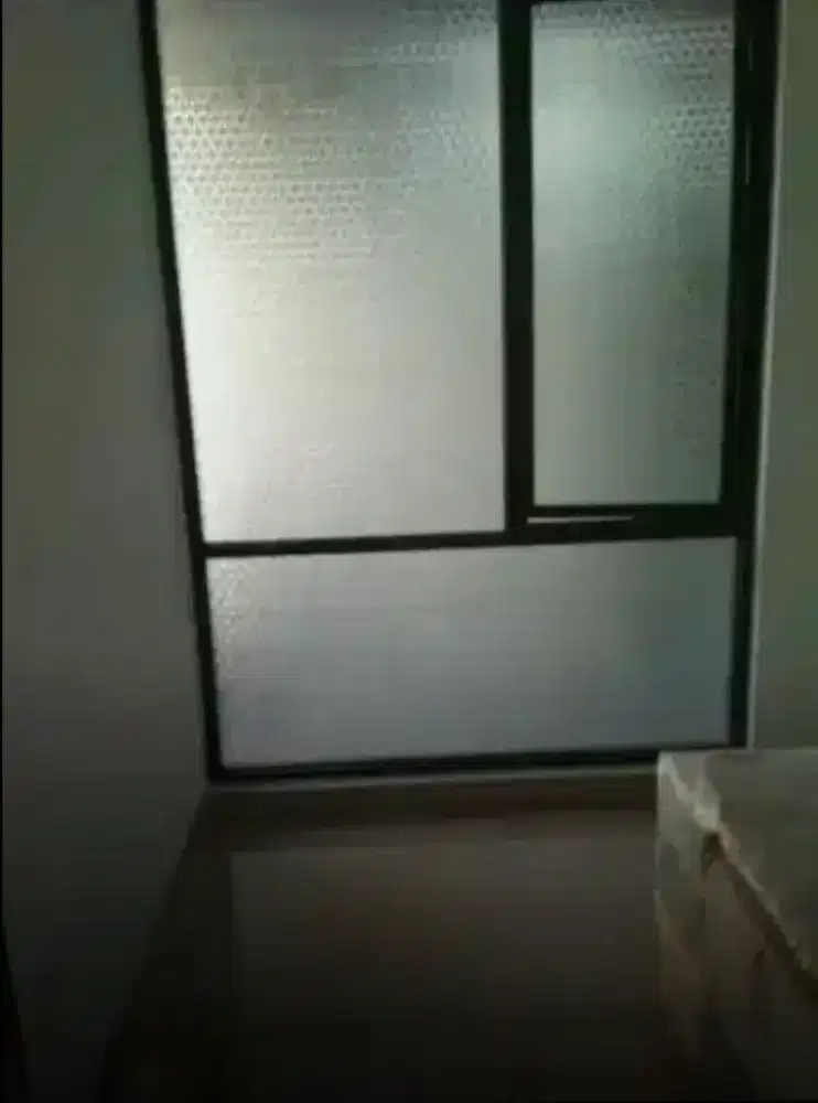 Kaca kamar tidur pasang stiker sanblas kaca film mereduksi cahaya uv