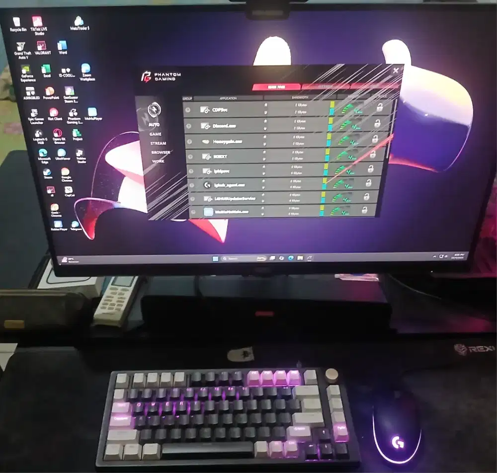 Monitor Mouse keyboard