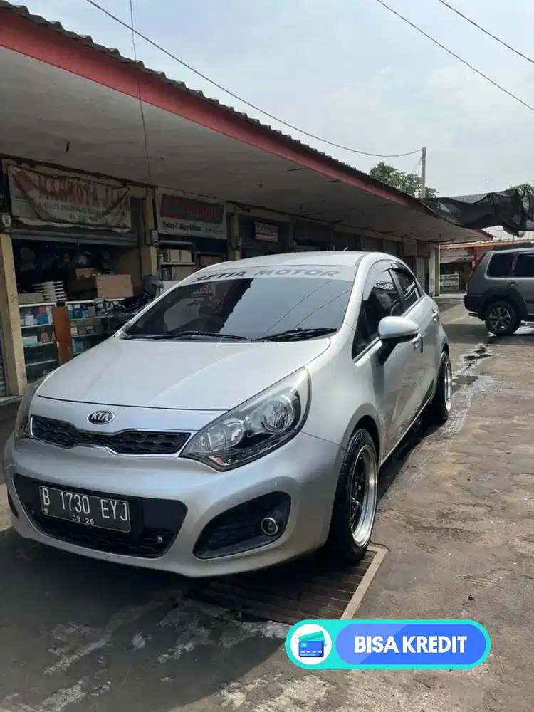 Kia Rio 2012 Bensin