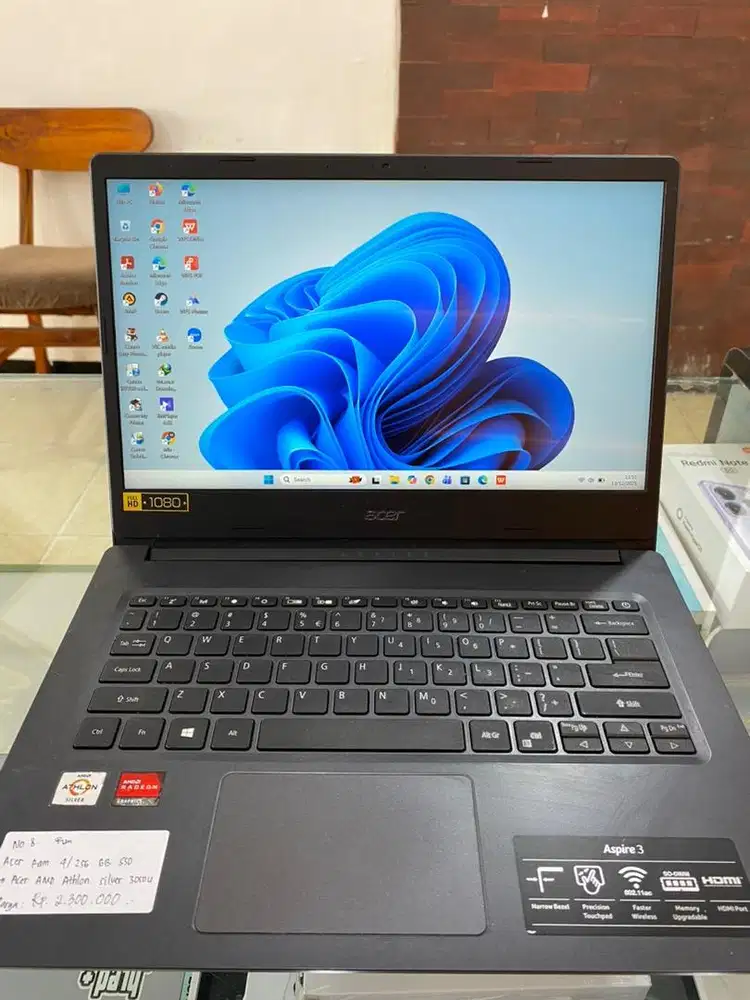 Acer amd athlon silver ram 4/256 gb