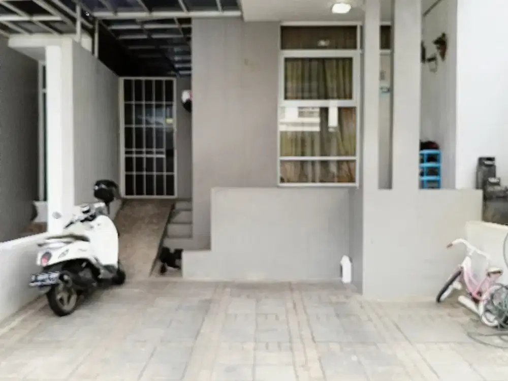Dijual rumah 2 lantai di komplek D'green Aqila cimahi