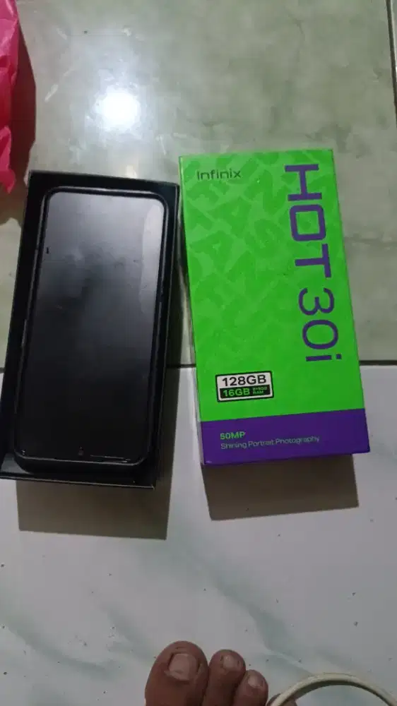 Jual hp Infinix hot 30i ram 8+8 ( 16gb ) Rom 128gb