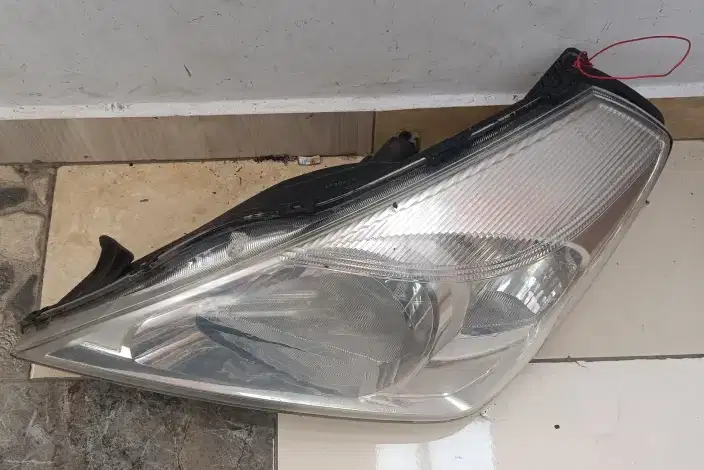 Lampu depan mbl exora Proton 2011 1 set kanan kiri copotan