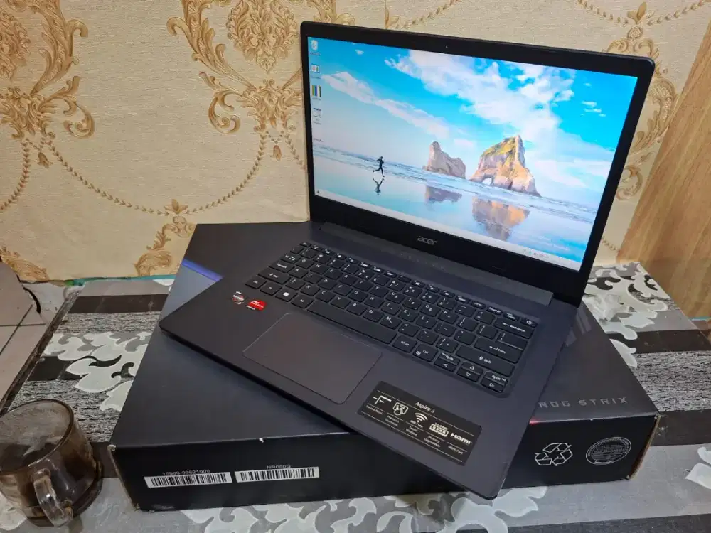 LAPTOP ACER ASPIRE A314-22 AMD RYZEN 3-SSD 256GB-8GB-Desaigner -MULUS