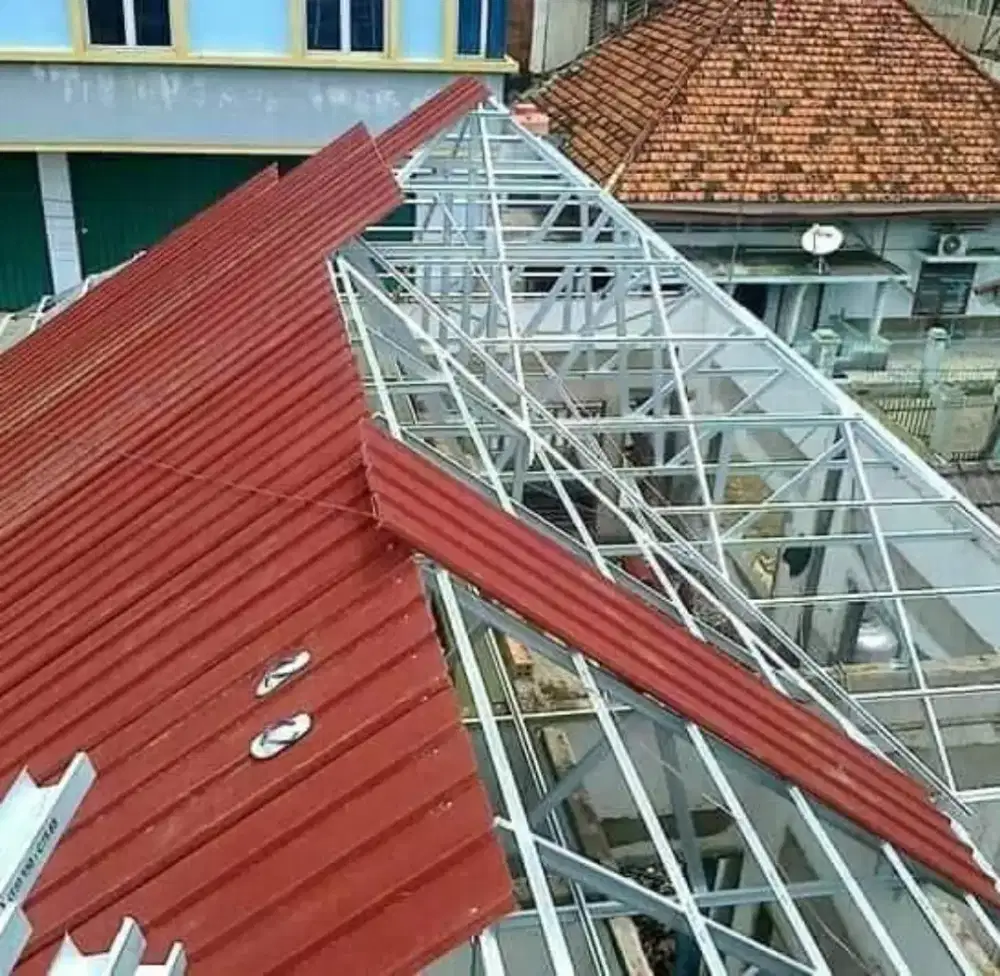 Rangka Atap Baja Ringan
