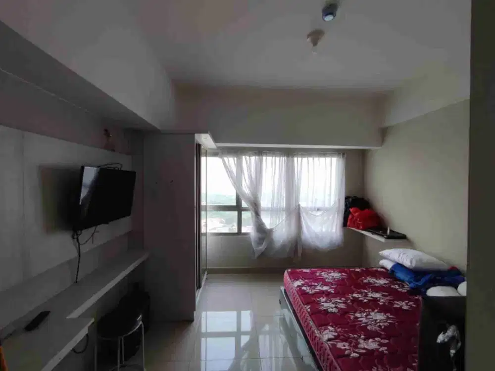 apartement springlake view studio furnish disewakan di summarecon bekasi