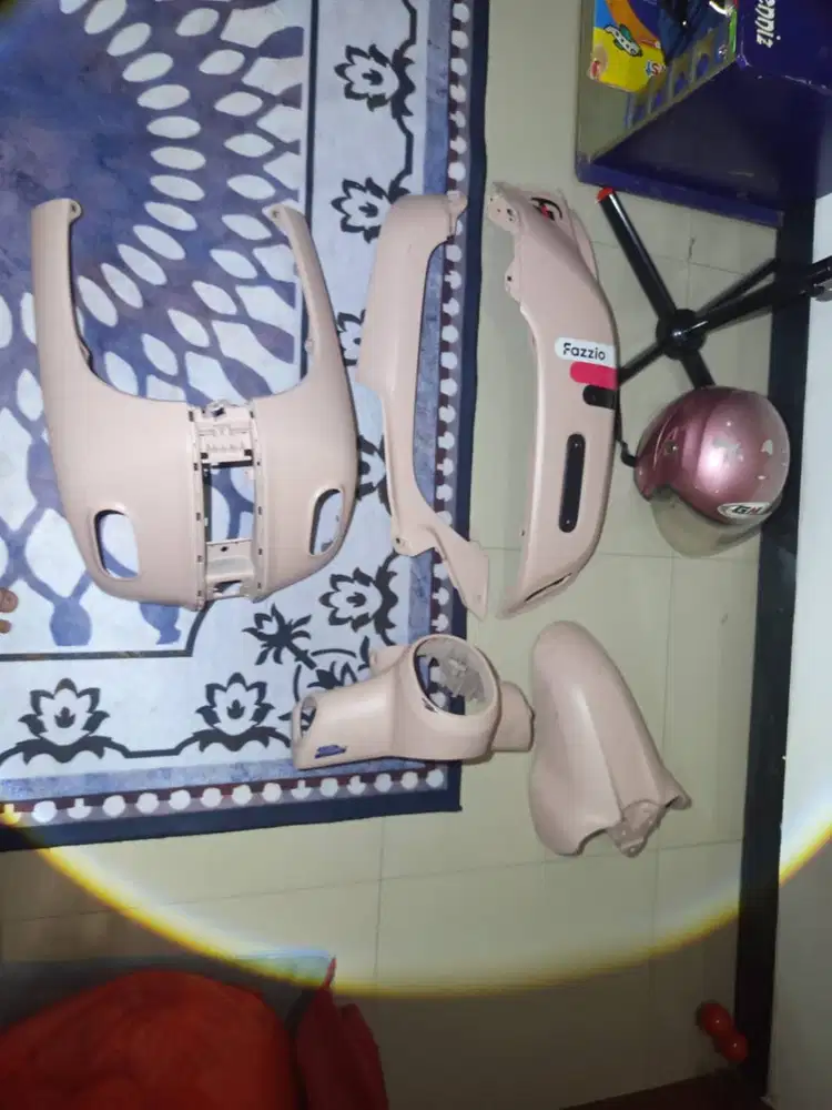 Body Copotan Original Yamaha Fazzio Pink, lecet sedikit