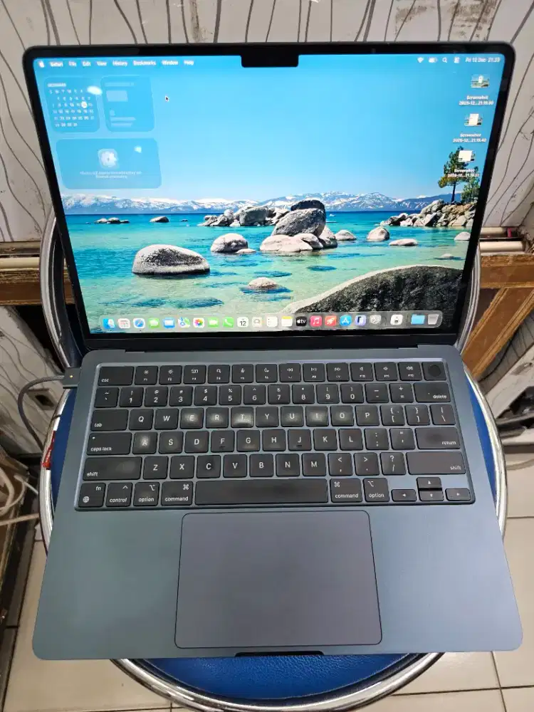 Macbook air m3 13 inch 16/512 ex resmi