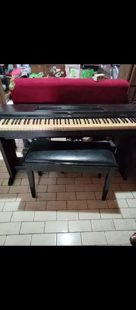 Piano sudah tidak nyala dijual apa adanya 1.000.000 (nego)