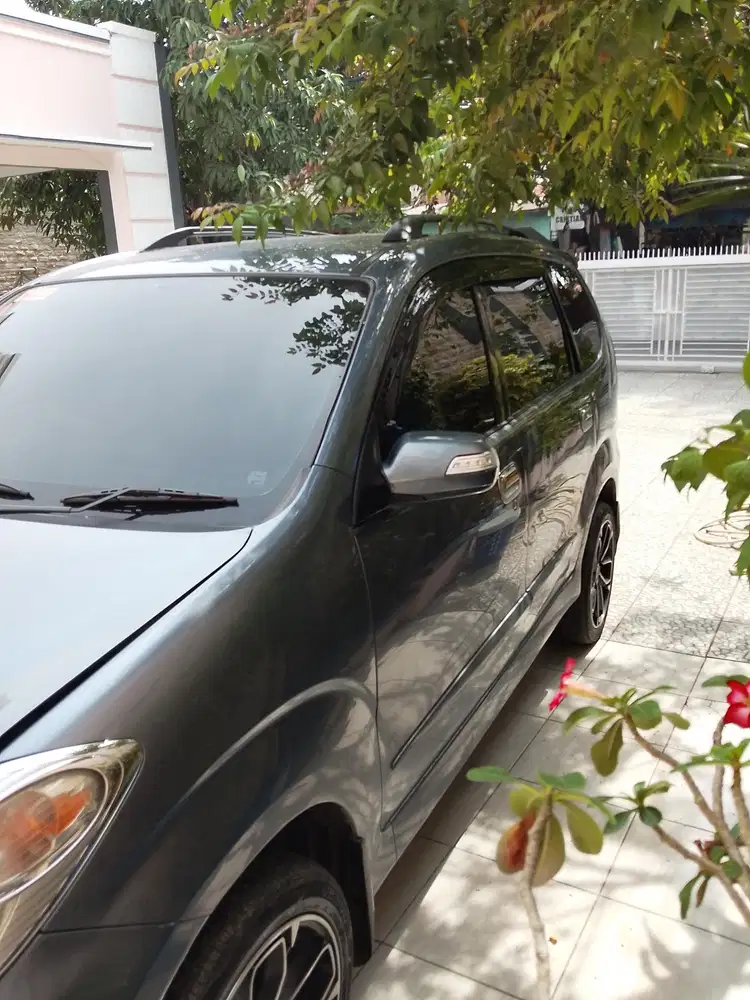 Daihatsu Xenia 2010 Bensin