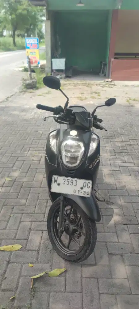 Jual cepat Honda Genio th pemakaian 2020