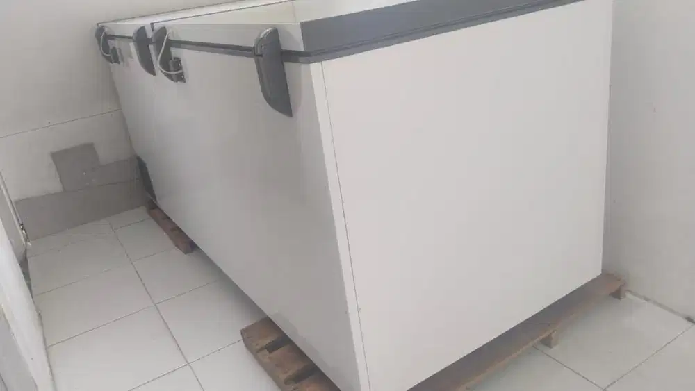 Freezer Merk GEA-AB 900