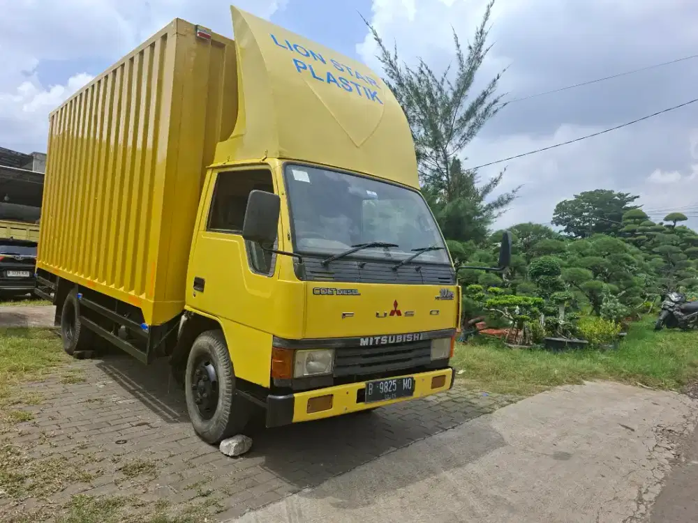 Mitsubishi Colt Diesel.FE.334.CDD.6 Ban. Box Besi Cargo Contener Jumbo
