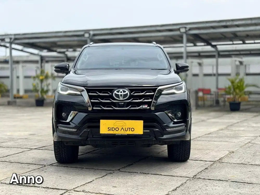 Toyota Fortuner GR Sport 2.8 AT 2023