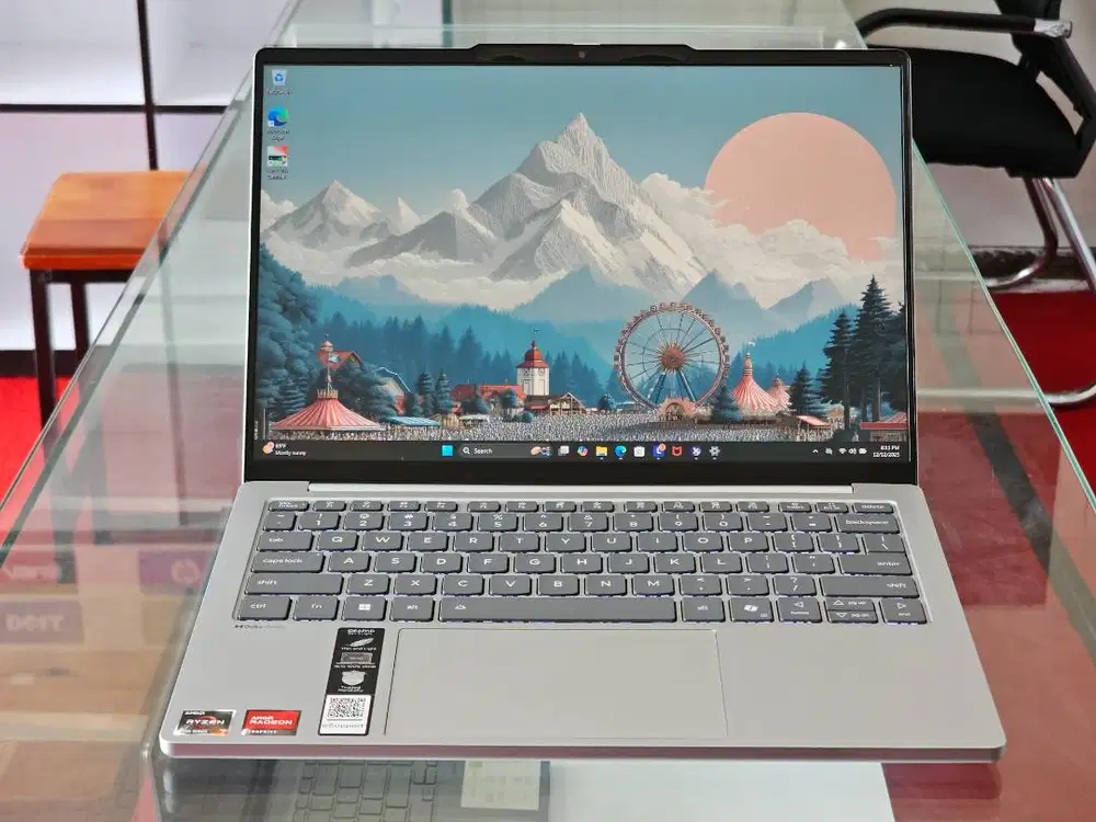 Lenovo ideapad slim 5 light AMD Ryzen 7 7000 Series Ram 16 GB SSD 1 TB