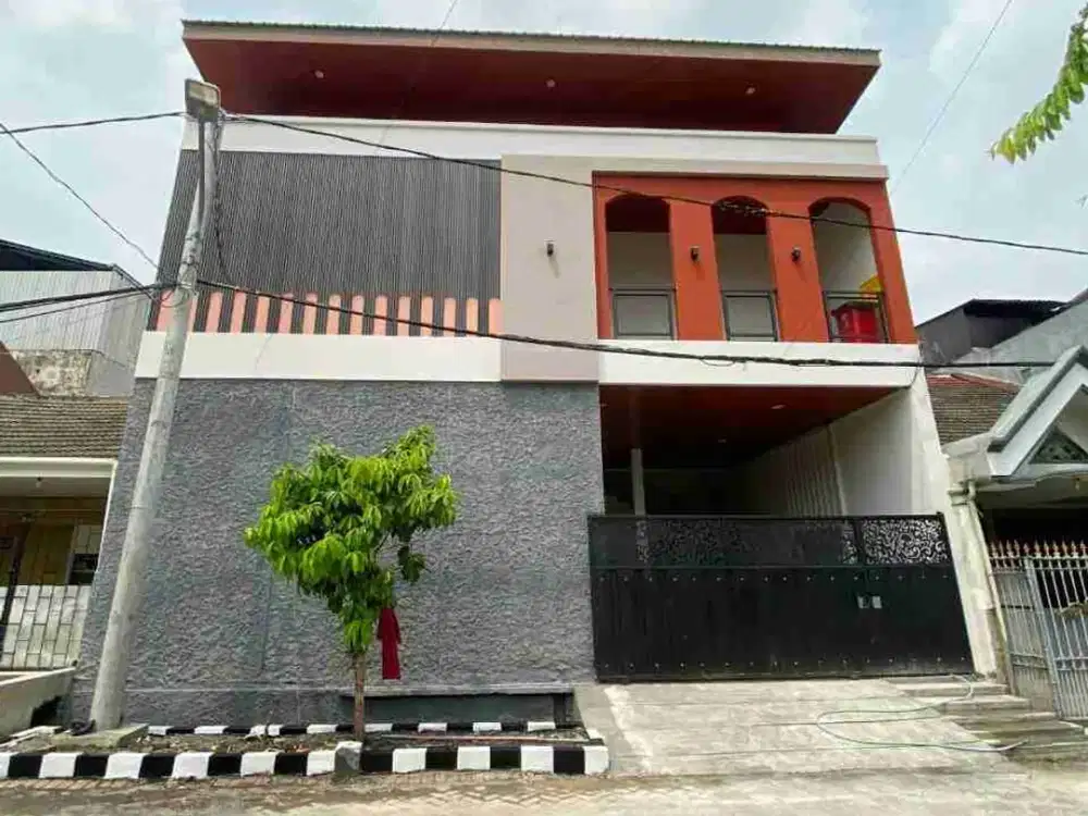 Dijual Aktif Rumah Kost 22+1 Kamar Plus Furnish Baru Dekat Unesa Babatan Wiyung