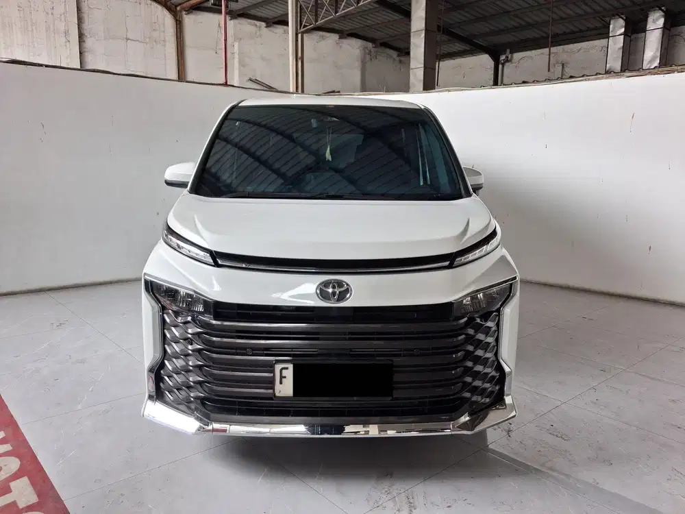 2023 Voxy 2.0 At km 21 rb