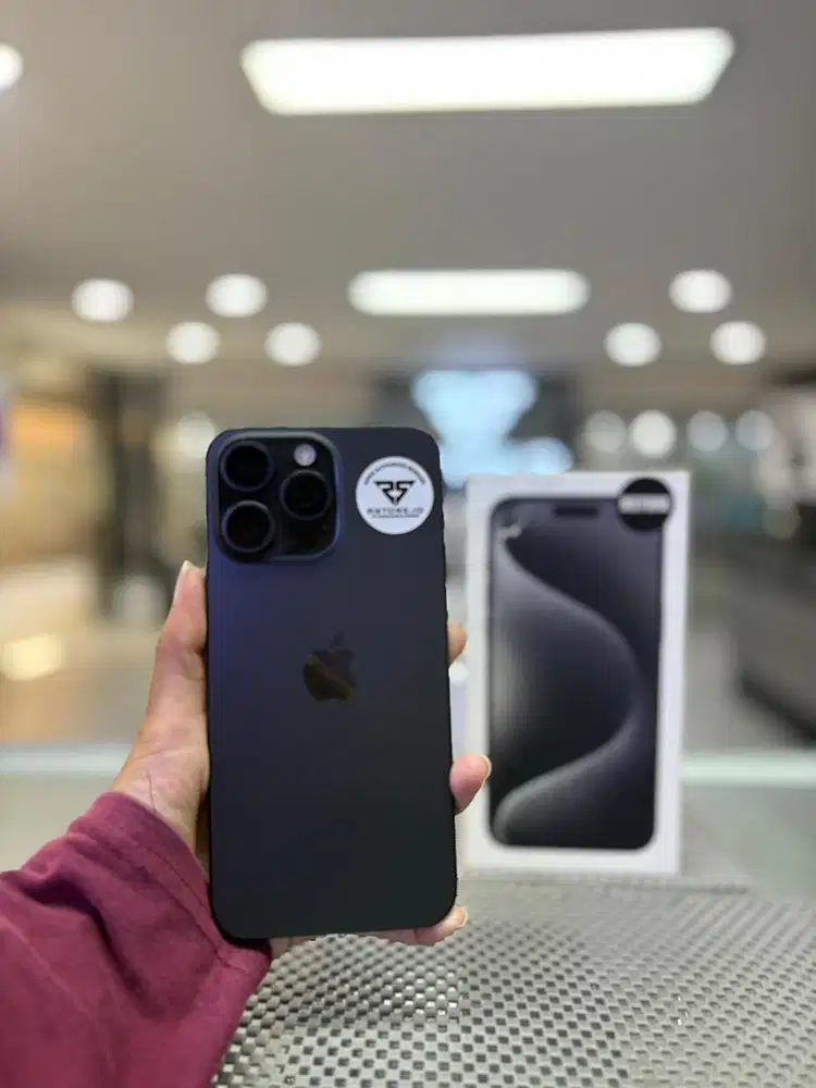 iPhone 15 Pro Max 256gb fullset, ex garansi resmi/indonesia