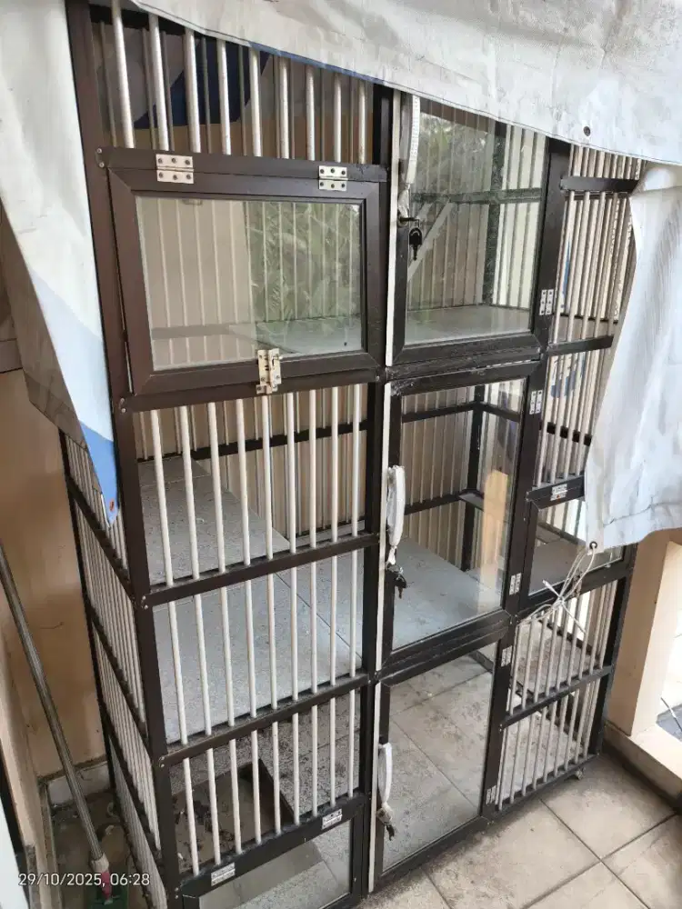 kandang kucing 3 tingkat