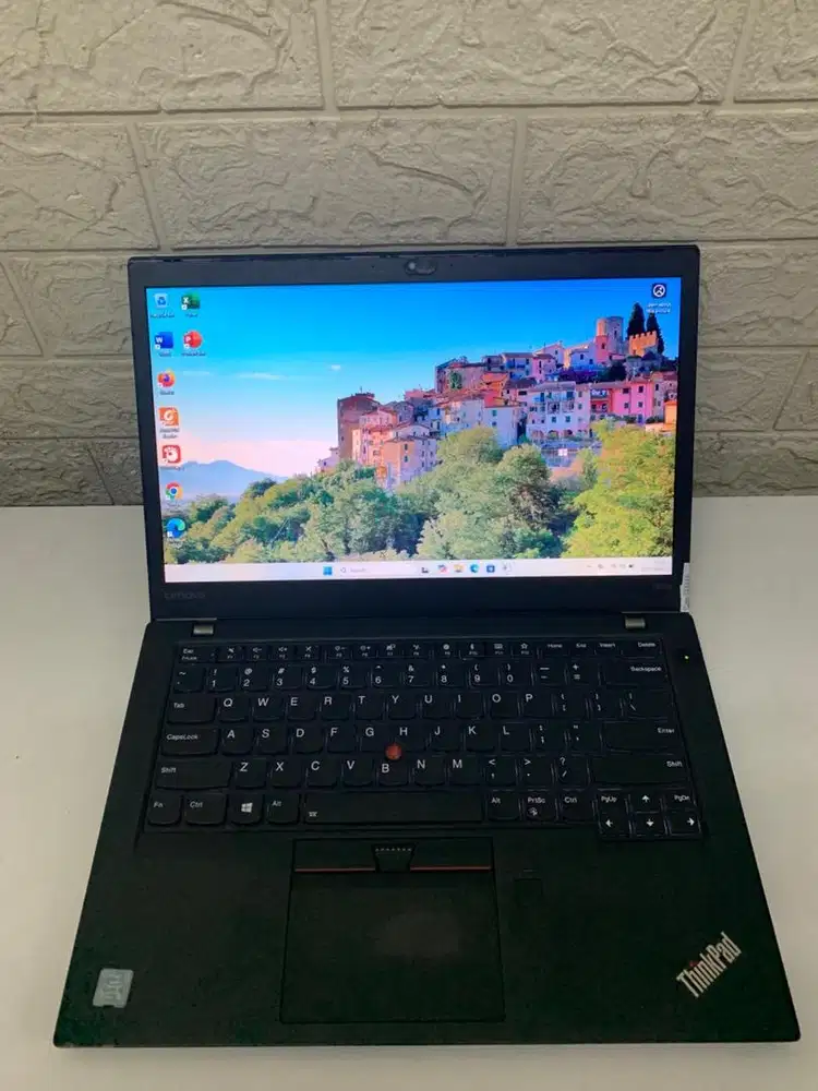 Laptop Lenovo Thinkpad Core i5 Ram 8 GB Murah