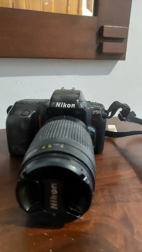 Kamera Analog Nikon Bekas