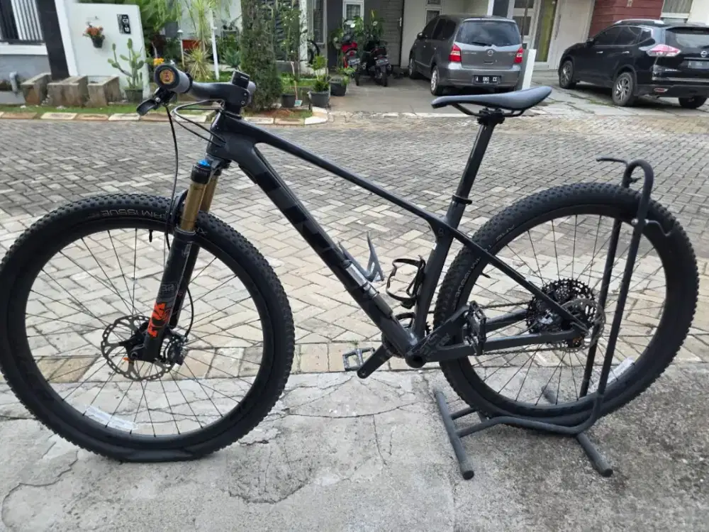 Sepeda Trek Procaliber 9.8