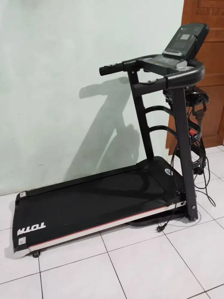 Dijual treadmill elektrik 3 fungsi kondisi normal